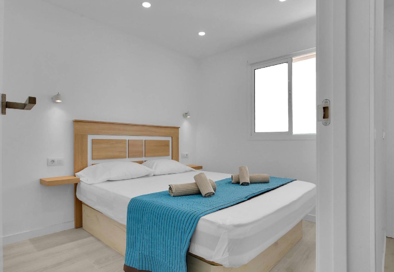 Appartement à Puerto de Santiago - Penthouse The Cliffs, Huge Terrace, Bbq, Air C 