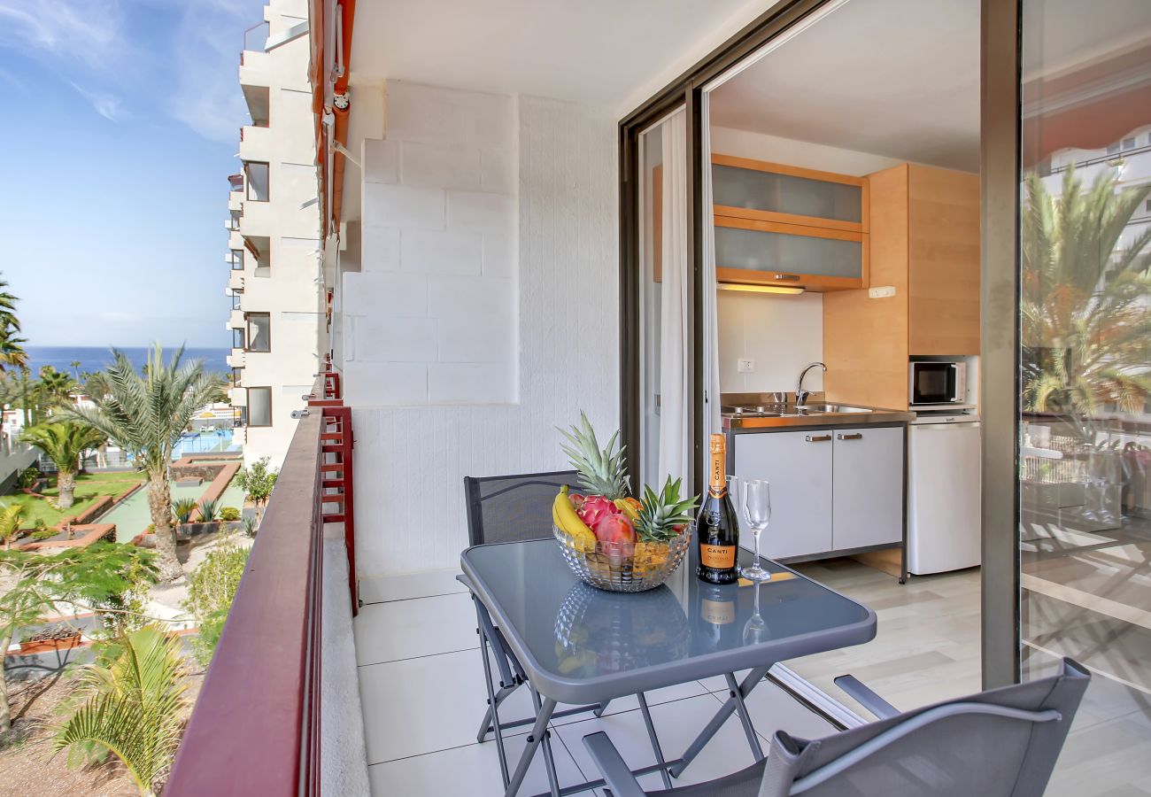 Studio a Playa de Las Americas - Ocean Touch Studio, Piscina, Wi-Fi, Vicino alla spiaggia
