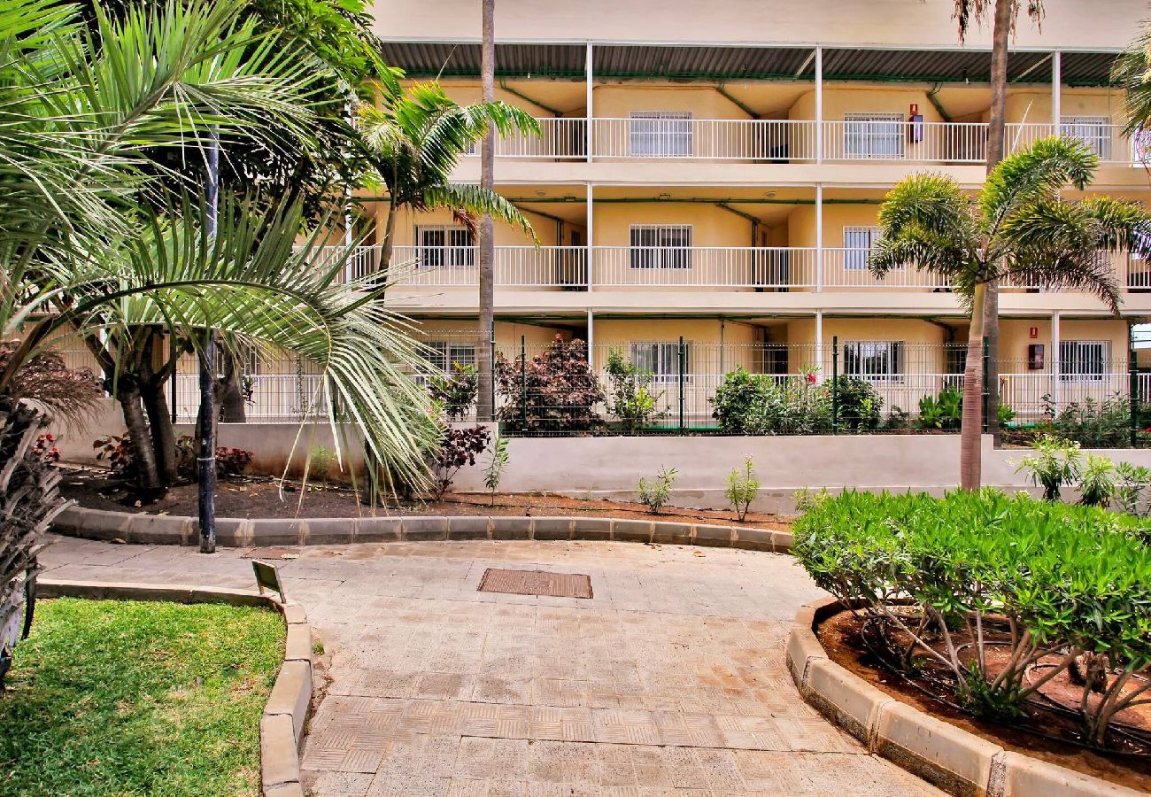 Appartamento a Arona - Casa Marinita, Penthouse By The Sea 