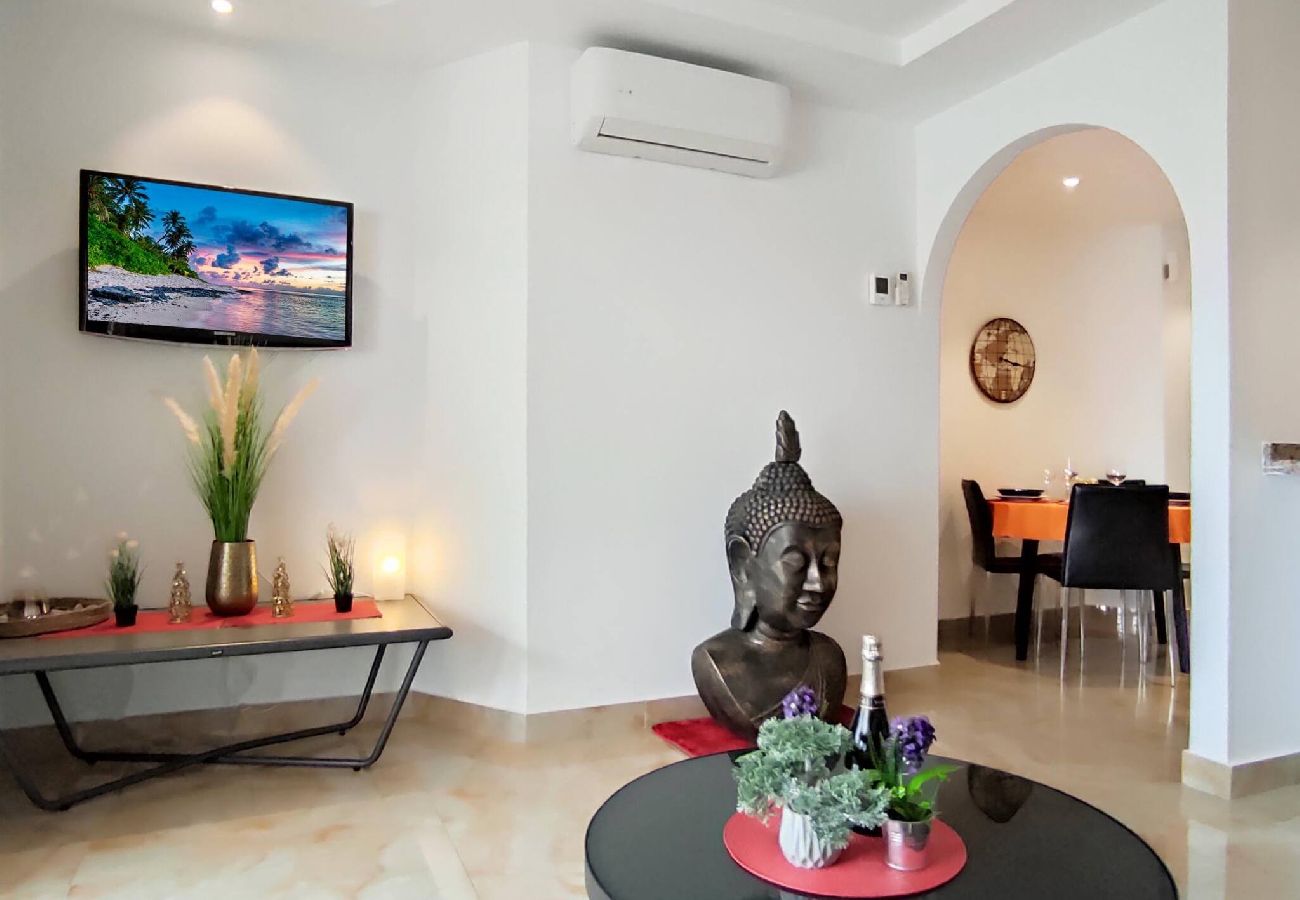Studio a San Miguel de Abona - Zen Holidays, Heated Pool, Cond. Air, Terrace 
