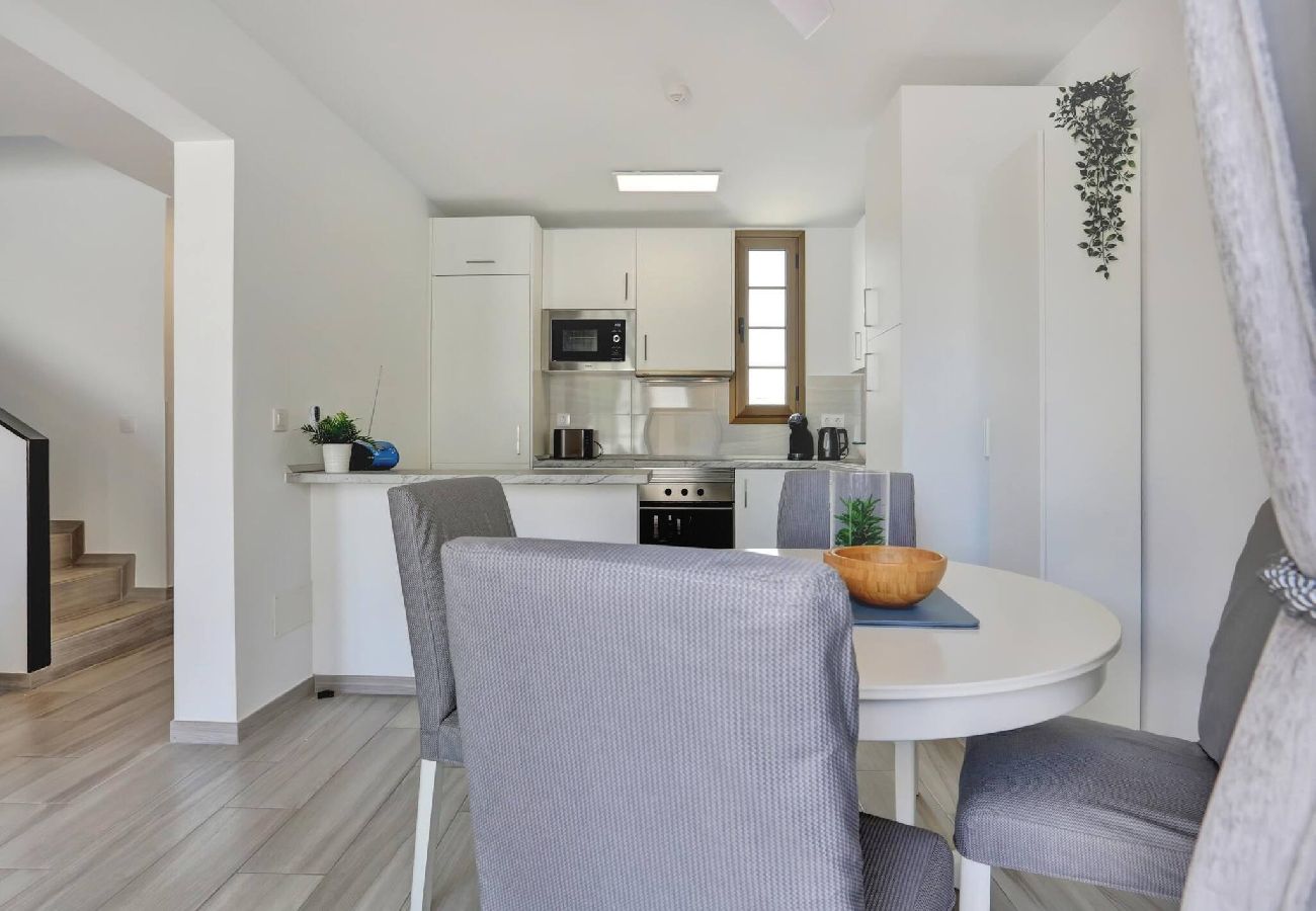 Casa a schiera a Costa Adeje - Golden Sand, Heated Pool, A/C, Bbq 