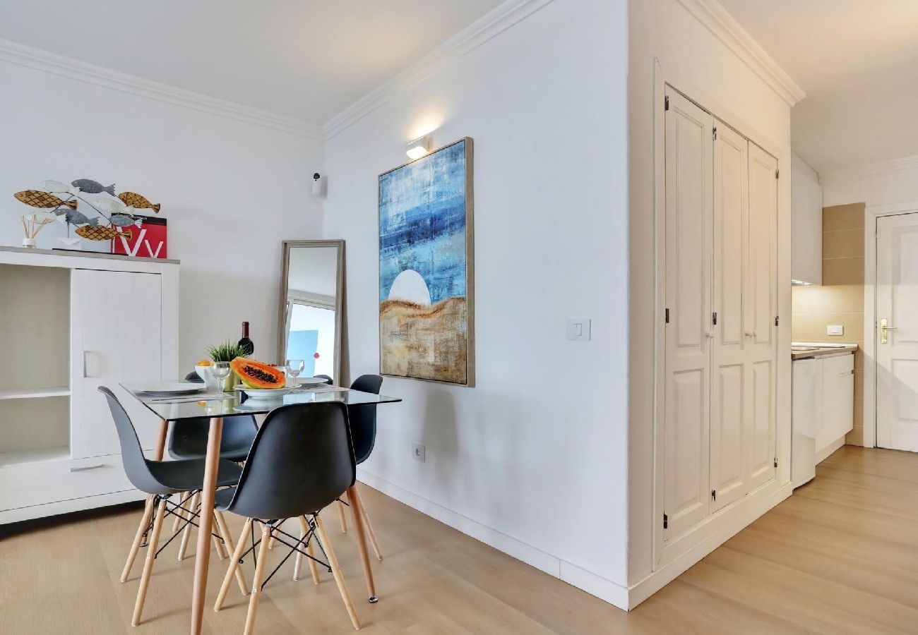 Studio a San Miguel de Abona - Green Studio, Pools, Terrace, Air Con, Fiber 