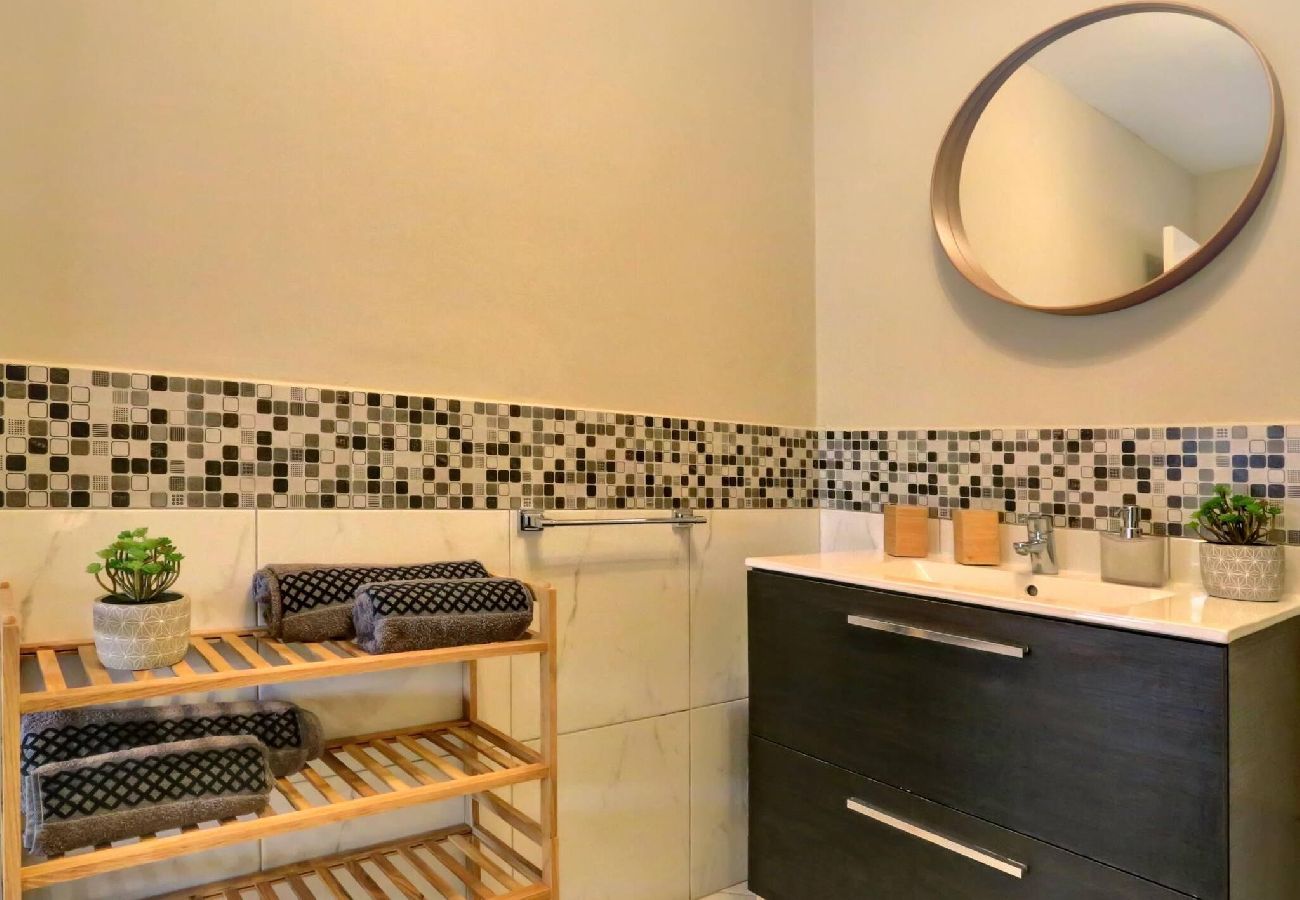 Appartamento a Los Cristianos - Relaxing 1 bed, Los Cristianos,Heated Pool,Air Con 