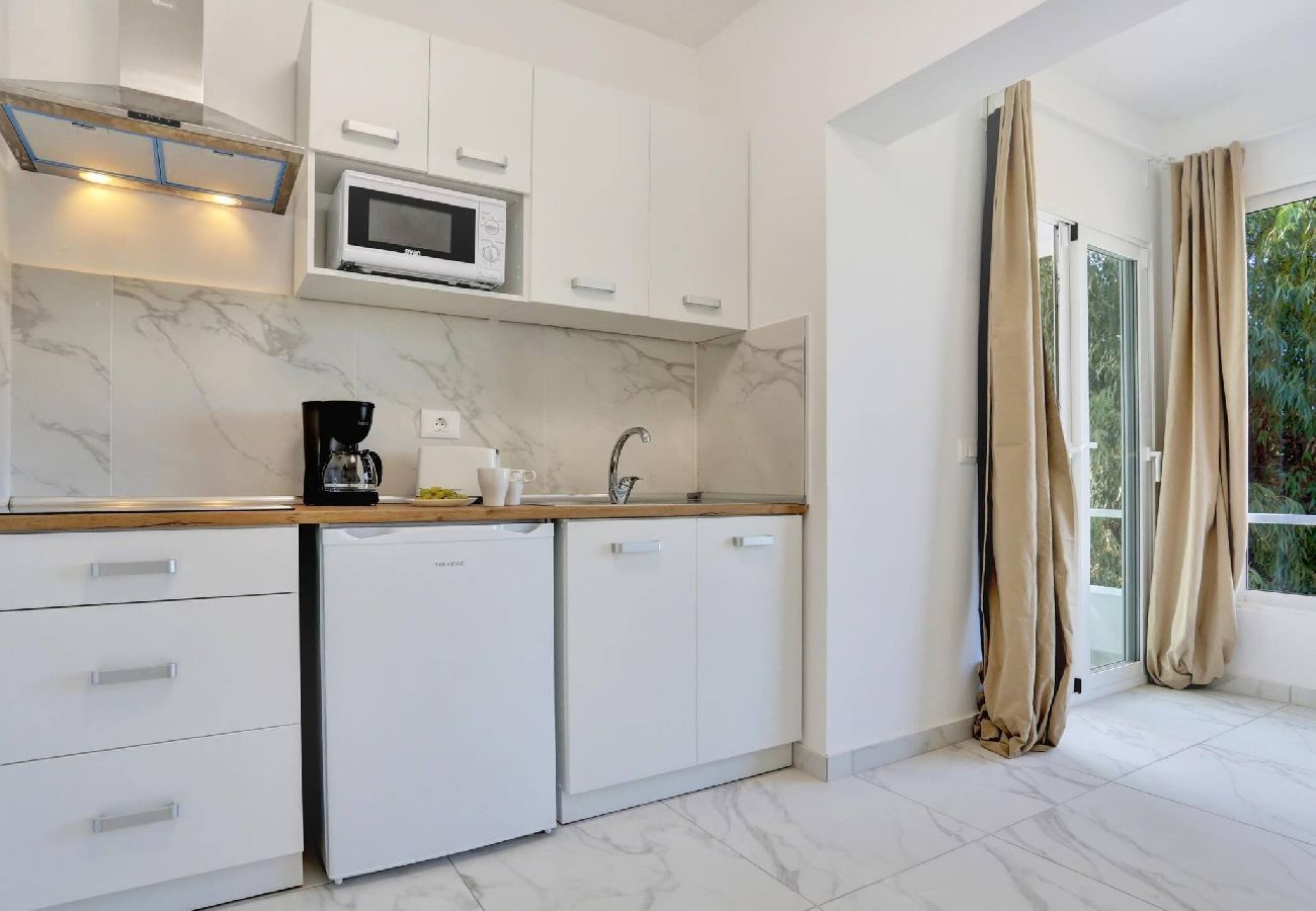 Studio a Costa del Silencio - Parrot Paradise Studio, WiFi, Smart Tv, Pool 