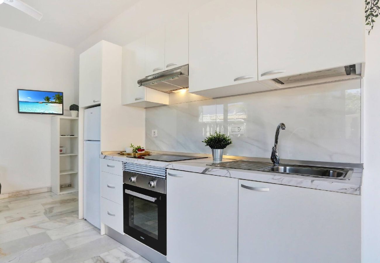 Appartamento a Acantilados de Los Gigantes - Ocean Rock Apartment, Heated Pool, Wi Fi, Smart TV 