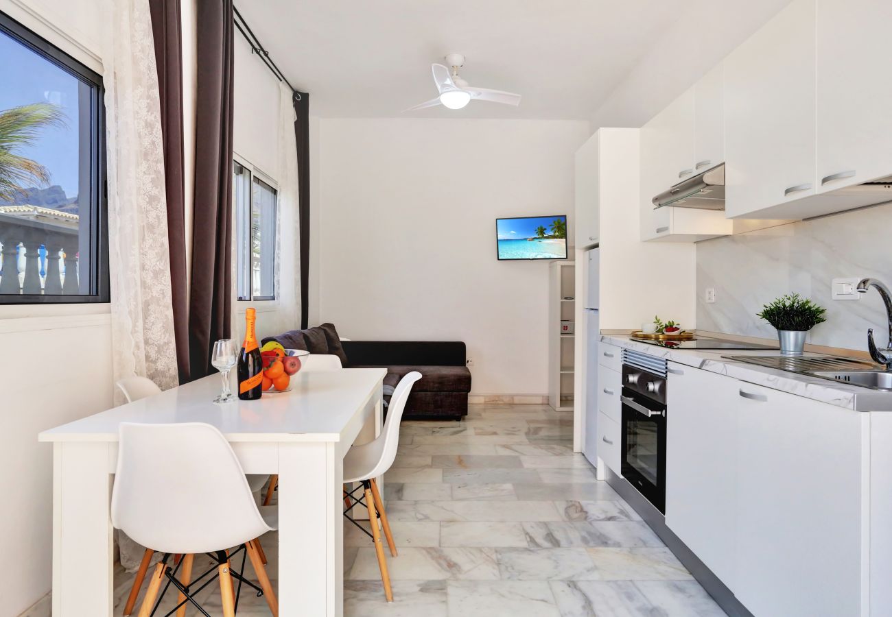 Appartamento a Acantilados de Los Gigantes - Cliffstone Apartment, Los Gigantes, Heated Pool