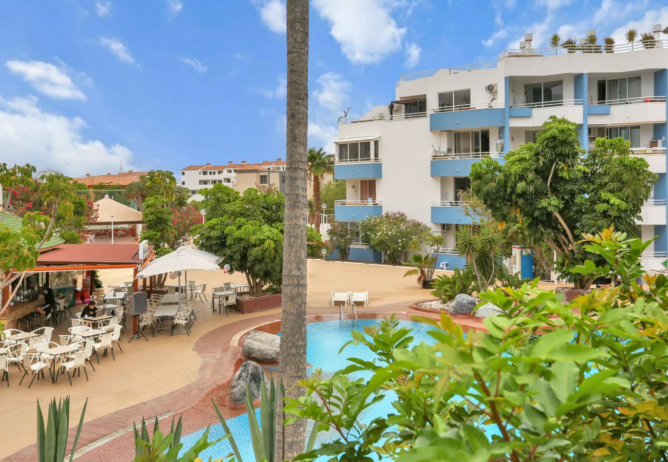 Studio a San Miguel de Abona - Green Holidays Studio, Pools, Air Con, Terrace